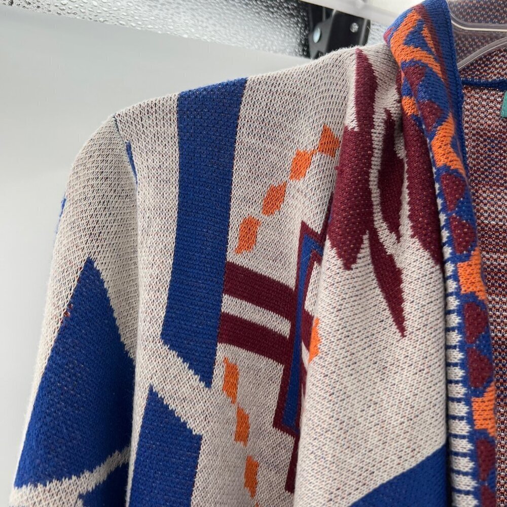 Flying Tomato Women's Cardigan Sweater Aztec Open Front Multicolor Size Medium - Picture 4 of 8
